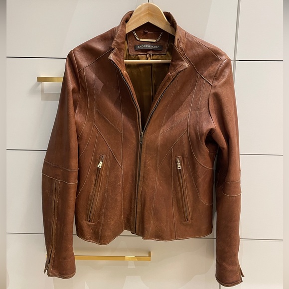 Andrew Marc Leather and Fur Jacket - Picture 4 of 6